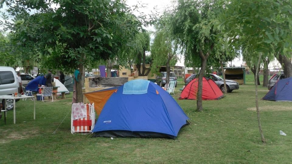 Camping Balneario Municipal Don Delfor